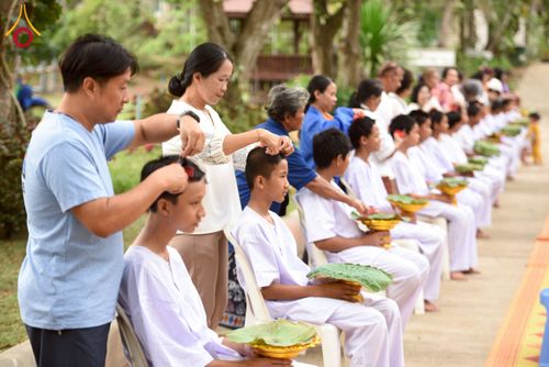 ภาพ No.214680:วันพฤหัสบดีที่ 3 เมษายน พ.ศ. 2568 พิธีปลงผมสามเณรฟื้นฟูทั่วไทย ณ ศูนย์ปฏิบัติธรรมบุญประสาน อ.ปากช่อง จ.นครราชสีมา