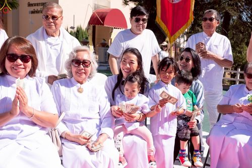 ภาพ No.259275:วันอาทิตย์ที่ 12 ตุลาคม พ.ศ. 2568 พิธีทอดกฐินบรมจักรพรรดิ สร้างอุโบสถ 82 ปี บูชาธรรมหลวงพ่อธัมมชโย ณ วัดพระธรรมกายแคลิฟอร์เนีย ประเทศสหรัฐอเมริกา 