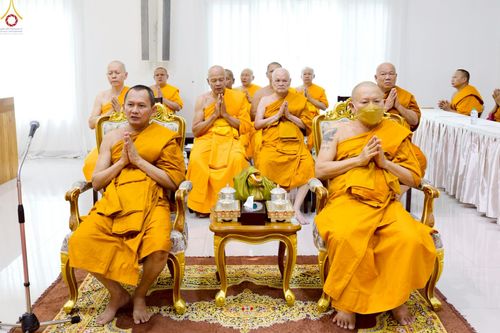 ภาพ No.232907:วันที่ 8  กรกฏาคม พ.ศ. 2568 สัมมนาคณะสงฆ์โซนภาคตะวันตก เพื่อฟื้นฟูพระพุทธศาสนา โครงการทอดกฐิน 30,000 วัดทั่วไทย ประจำปีพุทธศักราช 2568 ณ ศูนย์ปฏิบัติธรรมพระมงคลเทพมุนี อ.สองพี่น้อง จ.สุพรรณบุรี