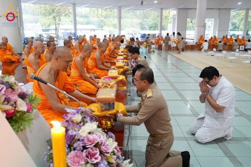 ภาพ No.201890:ผู้ว่าปทุมฯ มอบแนวทางการขับเคลื่อนพัฒนาจังหวัดฯ แก่หัวหน้าส่วนราชการ ผู้บริหารท้องถิ่น กำนัน ผู้ใหญ่บ้าน อ.คลองหลวง วันอังคารที่ 21 มกราคม พ.ศ. 2568