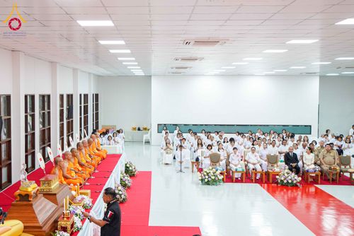 ภาพ No.315479:วันพุธที่ 25 มีนาคม พ.ศ. 2569 พิธีบำเพ็ญกุศล คุณพ่อณรงค์ จินตมากุล  สิริอายุ 99 ปี 11 เดือน โยมบิดา พระครูปลัดรัตนวีรวัฒน์ (รังสฤษดิ์ อิทฺธิจินตโก) ที่ปรึกษาเจ้าคณะจังหวัดปทุมธานี เจ้าอาวาสวัดพระธรรมกาย  ณ ห้องปลูกศรัทธา 2 วัดพระธรรมกาย ปทุมธานี