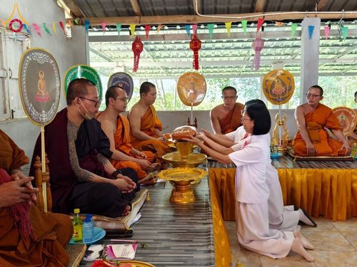 ภาพ No.178769:พิธีทอดกฐิน ณ ที่พักสงฆ์ปุญญวนาราม (พระธาตุม่อนวังผา หรือ อาศรมม่อนเผด) ต.ศิลาแลง อ.ปัว จ.น่าน ในโครงการกฐินสามัคคีทั่วไทย 30,000 วัด บูชาธรรม 80 ปี หลวงพ่อธัมมชโย โดยคณะศิษยานุศิษย์วัดพระธรรมกาย วันที่ 10 พฤศจิกายน พ.ศ. 2567