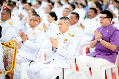 ภาพ No.227046:วันอังคารที่ 3 มิถุนายน พ.ศ. 2568 นายอำเภอคลองหลวง นำพสกนิกรรวมใจภักดิ์ สมเด็จพระนางเจ้าฯ พระบรมราชินี เนื่องในโอกาสวันเฉลิมพระชนมพรรษา ณ อาคารปลูกศรัทธา 2 วัดพระธรรมกาย อ.คลองหลวง จ.ปทุมธานี