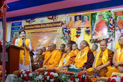 ภาพ No.179519:พิธีทอดกฐินสมทบ ณ วัดสิทธัตถะ (Siddhart United Social Welfare Mission) เมืองกัลกัตตา ประเทศอินเดีย  วันที่ 9 พฤศจิกายน พ.ศ. 2567