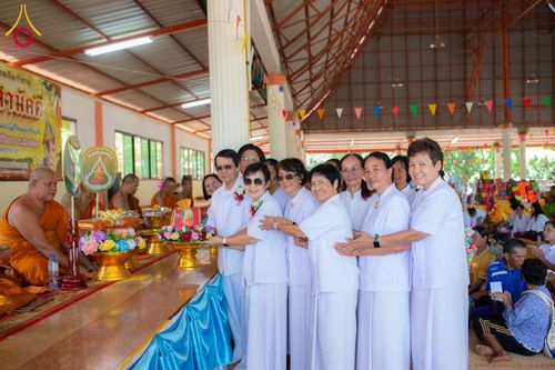 ภาพ No.178417:พิธีทอดกฐิน ณ วัดหนองขนาก ต.สุขไพบูลย์ อ.เสิงสาง จ.นครราชสีมา ในโครงการทอดกฐินสามัคคีทั่วไทย 30,000 วัด บูชาธรรม 80 ปี หลวงพ่อธัมมชโย โดยคณะศิษยานุศิษย์วัดพระธรรมกาย วันที่ 12 พฤศจิกายน พ.ศ. 2567