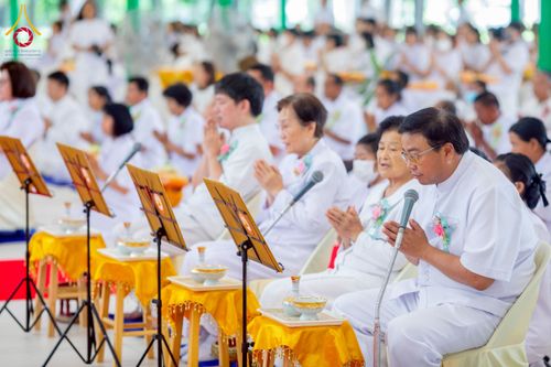 ภาพ No.223703:วันอาทิตย์ที่ 11 พฤษภาคม พ.ศ. 2568 พิธีอุปสมบทสามเณรเปรียญธรรมอุปสมบทอุทิศชีวิต 9 รูป อุบาสก 1 ท่าน ณ อุโบสถพระไตรปิฏกวัดพระธรรมกาย