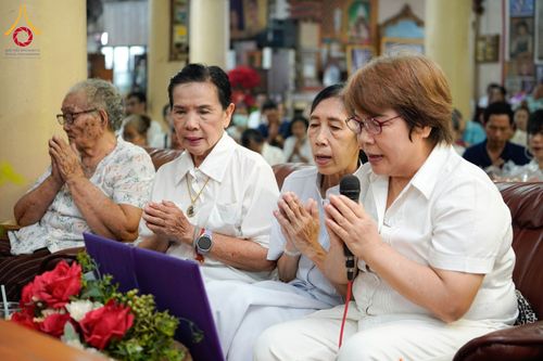 ภาพ No.178746:พิธีทอดกฐิน ณ วัดทับกระดาน จ.สุพรรณบุรี ในโครงการกฐินสามัคคีทั่วไทย 30,000 วัด บูชาธรรม 80 ปี หลวงพ่อธัมมชโย โดยคณะศิษยานุศิษย์วัดพระธรรมกาย วันที่ 15 พฤศจิกายน พ.ศ. 2567