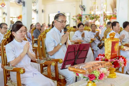 ภาพ No.260229:วันที่ 19 ตุลาคม พ.ศ. 2568 พิธีทอดกฐินสามัคคีทั่วไทย 30,000 วัด โดยคณะศิษยานุศิษย์ บูชาธรรม 81 ปี หลวงพ่อธัมมชโย ณ วัดเทพรัตนาราม ต.สวนส้ม อ.บ้านแพ้ว จ.สมุทรสาคร