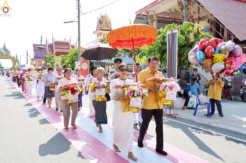 ภาพ No.252558:วันที่ 11 ตุลาคม พ.ศ. 2568 พิธีทอดกฐินสามัคคีทั่วไทย 30,000 วัด โดยคณะศิษยานุศิษย์ บูชาธรรม 81 ปี หลวงพ่อธัมมชโย ณ วัดมงคลพุกการาม ต. คลองสี่  อ.คลองหลวง จ.ปทุมธานี