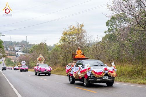 ภาพ No.76290:พิธีต้อนรับสัญญาบัตร - พัดยศ   พระวชิรกิจโสภณ  ณ อุโบสถวัดบ้านขุน ตำบลบ่อหลวง อำเภอฮอด จังหวัดเชียงใหม่ วันศุกร์ที่ ๑๗ เดือน กุมภาพันธ์ พุทธศักราช ๒๕๖๖