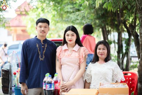 ภาพ No.170074:พิธีทอดกฐิน ณ วัดทุ่งวิจิตร อ.นาดี จ.ปราจีนบุรี ในโครงการกฐินสามัคคีทั่วไทย 30,000 วัด บูชาธรรม 80 ปี หลวงพ่อธัมมชโย โดยคณะศิษยานุศิษย์วัดพระธรรมกาย วันที่ 27 ตุลาคม พ.ศ. 2567