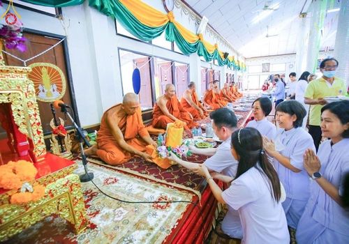พิธีทอดกฐินสามัคคีทั่วไทย 5,000 วัด ณ วัดราษฎรบำรุง(วัดไก่หอบ) จ.ปทุมธานี วันที่ 19 พฤศจิกายน พ.ศ. 2566