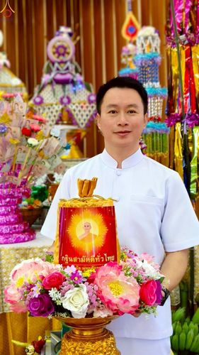 ภาพ No.262230:วันที่ 19 ตุลาคม พ.ศ. 2568 พิธีทอดกฐินสามัคคีทั่วไทย 30,000 วัด โดยคณะศิษยานุศิษย์ บูชาธรรม 81 ปี หลวงพ่อธัมมชโย ณ วัดม่วงขาว อ.ศรีมโหสถ จ.ปราจีนบุรี