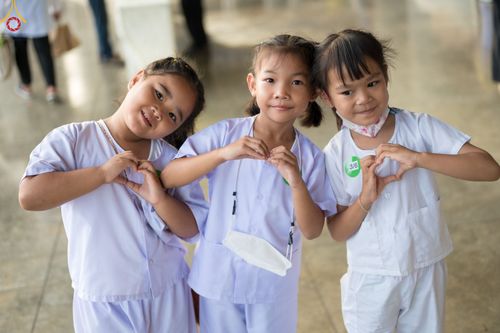 ภาพ No.84558:โครงการส่งเสริมและพัฒนาผู้เรียนมีคุณธรรม  จริยธรรม ประจำปีงบประมาณ 2566 ศูนย์พัฒนาเด็กเล็กและโรงเรียนอนุบาล องค์การบริหารส่วนตำบลคลองสาม ณ ศูนย์การเรียนรู้ UG5 Power พลังความดีสากล 5 ประการ มหารัตนวิหารคต วัดพระธรรมกาย วันอังคารที่ 25 กรกฎาคม พ.ศ. 2566