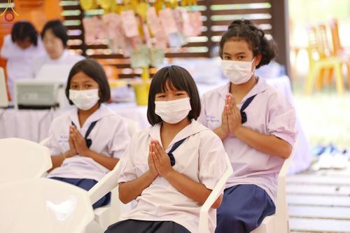 ภาพ No.76840:พิธีทอดผ้าป่าแก้วสำเร็จ เพื่อปูพื้นอาคารอเนกประสงค์ทั้ง 4 หลัง วันอาทิตย์ที่ 26 กุมภาพันธ์ พ.ศ. 2566 ณ ศูนย์ปฏิบัติธรรมนานาชาติเบตง จ.ยะลา