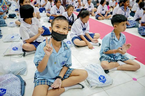 ภาพ No.105078:วันรวมพลังเด็กดี V-star ผู้นำฟื้นฟูศีลธรรมโลก จังหวัดภูเก็ต วันที่ 19 ธันวาคม พ.ศ. 2566 ณ โรงเรียนเมืองถลาง จ.ภูเก็ต