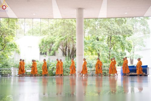 ภาพ No.85626:พิธีบุพเปตพลีครั้งที่ 138 ร่วมอุทิศบุญแด่หมู่ญาติที่ล่วงลับไปแล้ว และสืบทอดอายุพระพุทธศาสนา วันพุธที่ 16 สิงหาคม พ.ศ. 2566 (วันพระแรม 15 ค่ำ เดือน 8-8 ณ หอฉันคุณยายอาจารย์ฯ วัดพระธรรมกาย