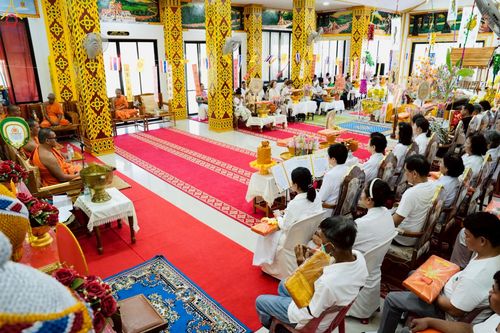 ภาพ No.262000:วันที่ 19 ตุลาคม พ.ศ. 2568 พิธีทอดกฐินสามัคคีทั่วไทย 30,000 วัด โดยคณะศิษยานุศิษย์ บูชาธรรม 81 ปี หลวงพ่อธัมมชโย ณ วัดตะพังทองหลาง ต.เมืองเก่า อ.เมือง จ.สุโขทัย