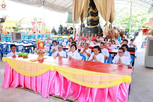 ภาพ No.269599:วันที่ 8 ตุลาคม พ.ศ. 2568 พิธีถวายปัจจัยสมทบกฐิน ในโครงการทอดกฐินสามัคคีทั่วไทย 30,000 วัด โดยคณะศิษยานุศิษย์ บูชาธรรม 81 ปี หลวงพ่อธัมมชโย