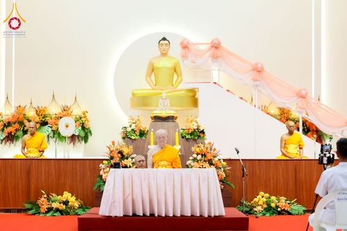 ภาพ No.254759:วันที่ 15 ตุลาคม พ.ศ. 2568 พิธีบรรจุพระบรมสารีริกธาตุภายในพระเกตุองค์พระประธาน สมโภชพระประธาน พระธรรมกาย ณ ศูนยอบรมเยาวชนกาญจนบุรี