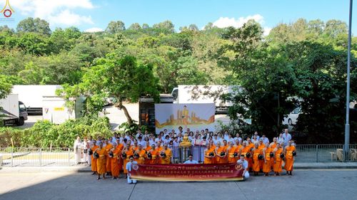 ภาพ No.233645:วันอาทิตย์ที่ 6 กรกฎาคม พ.ศ.2568 พิธีสมโภช 15 ปี วัดพระธรรมกายเกาลูน และพิธีมุทิตาสักการะเปรียญธรรม 9 ประโยค ณ วัดพระธรรมกายเกาลูน เขตปกครองพิเศษฮ่องกง สาธารณรัฐประชาชนจีน