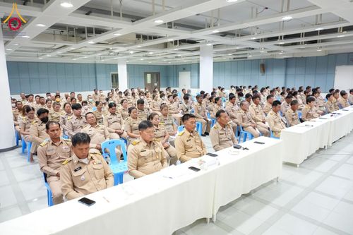 ภาพ No.122943:อำเภอคลองหลวง จัดประชุมกำนัน ผู้ใหญ่บ้าน แพทย์ประจำตำบล ผู้ช่วยผู้ใหญ่บ้าน สารวัตรกำนัน ฯลฯ ประจำเดือนกุมภาพันธ์ พ.ศ. 2567 ณ วัดพระธรรมกาย