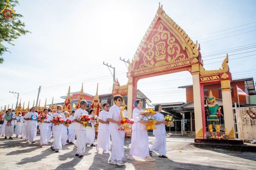 ภาพ No.92955:พิธีทอดกฐินสามัคคีทั่วไทย 5,000 วัด โดยคณะศิษยานุศิษย์วัดพระธรรมกาย น้อมบูชาธรรม 79 ปี หลวงพ่อธัมมชโย ณ วัดทรงศิรินาวาส จ.บุรีรัมย์ วันที่ 8 พฤศจิกายน พ.ศ.2566