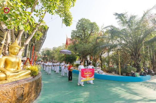 ภาพ No.192381:พิธีทอดผ้าป่าทำนุบำรุงศาสนสถาน ณ วัดศรีเมือง ต.ท่าทราย อ.เมืองสมุทรสาคร จ.สมุทรสาคร ในโครงการธรรมยาตรา กตัญญูบูชา มหาปูชนียาจารย์ พระมงคลเทพมุนี(สด จนฺทสโร) พระผู้ปราบมาร อนุสรณ์สถาน 7 แห่ง ปีที่ 13 วันที่ 9 มกราคม พ.ศ. 2568