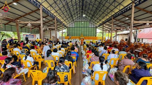 ภาพ No.159306:วันศุกร์ที่ 25 กันยายน พ.ศ. 2567 วัดพระธรรมกาย มูลนิธิธรรมกาย และคณะศิษยานุศิษย์ฯ ร่วมสมทบกัปปิยภัณฑ์ จำนวน 200,000 บาท สนับสนุนสำนักงานเจ้าคณะใหญ่หนตะวันออก ฝ่ายสาธารณสงเคราะห์ของมหาเถรสมาคม เพื่อช่วยเหลือผู้ประสบอุทกภัย