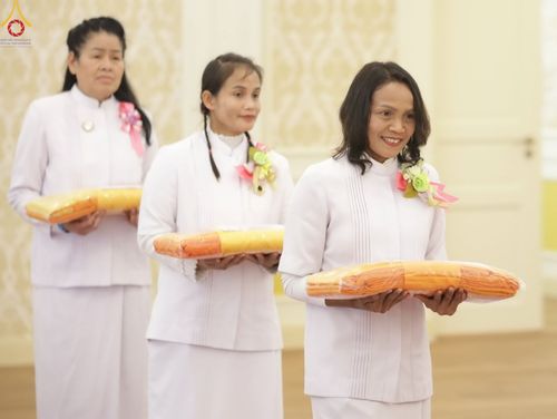 ภาพ No.92564:พิธีทอดกฐินสามัคคี ณ วัดพระธรรมกายฮัมบวร์ค เยอรมนี วันที่ 5 พฤศจิกายน พ.ศ. 2566