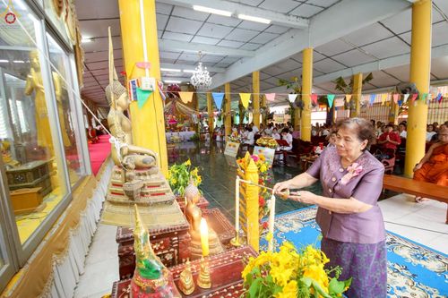 ภาพ No.250898:วันพุธที่ 8 ตุลาคม พ.ศ. 2568 พิธีทอดกฐินสามัคคีทั่วไทย 30,000 วัด โดยคณะศิษยานุศิษย์ บูชาธรรม 81 ปี หลวงพ่อธัมมชโย ณ วัดทองธรรมเนียบศรัทธาราม อ.พรหมพิราม จ.พิษณุโลก