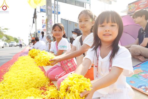 ภาพ No.119980:พิธีต้อนรับพระธรรมยาตรา ในโครงการธรรมยาตรา กตัญญูบูชา มหาปูชนียาจารย์ พระมงคลเทพมุนี(สด จนฺทสโร) พระผู้ปราบมาร อนุสรณ์สถาน 7 แห่ง ปีที่ 12 วันที่ 28 มกราคม พ.ศ. 2567 ณ วัดพระธรรมกาย จ.ปทุมธานี