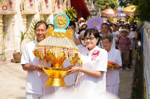 ภาพ No.97977:พิธีทอดกฐินสามัคคีทั่วไทย 5,000 วัด ณ วัดสวนแก้วอุทยาน จ.สมุทรสงคราม วันอาทิตย์ที่ 19 พฤศจิกายน พ.ศ. 2566