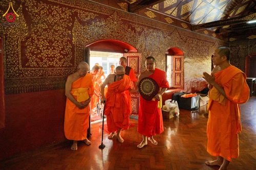 ภาพ No.144312:พิธีถวายเทียนพรรษา, พิธีสืบชะตาหลวง, พิธีถวายสังฆทาน และ พิธีถวายทุนการศึกษา บูชาธรรม ๘๐ ปี พระครูบาไชยบูลย์ ธัมมชโย วันจันทร์ที่ ๑๕ กรกฏาคม พ.ศ. ๒๕๖๗ ณ วัดราชฐานหลวงหัวข่วง เมืองเชียงตุง สาธารณรัฐแห่งสหภาพเมียนมาร์