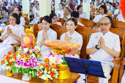 ภาพ No.253852:วันที่ 12 ตุลาคม พ.ศ. 2568 พิธีทอดกฐินสามัคคีทั่วไทย 30,000 วัด โดยคณะศิษยานุศิษย์ บูชาธรรม 81 ปี หลวงพ่อธัมมชโย ณ วัดหนองพะวา ต.บางบุตร อ.บ้านค่าย จ.ระยอง