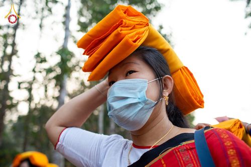 ภาพ No.75891:พิธีบรรพชาสามเณร ณ วัดปันชารี สันติปูร์ อรัญกฏิ เมืองคาร์กาชารี ประเทศบังกลาเทศ วันที่ 10 กุมภาพันธ์ พ.ศ. 2566