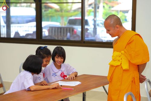 ภาพ No.102577:วันรวมพลังเด็กดี V-Star ผู้นำฟื้นฟูศีลธรรมโลก จังหวัดชุมพร วันที่ 15 ธันวาคม พ.ศ. 2566 ณ ธุดงคสถานชุมพร อ.เมือง จ.ชุมพร