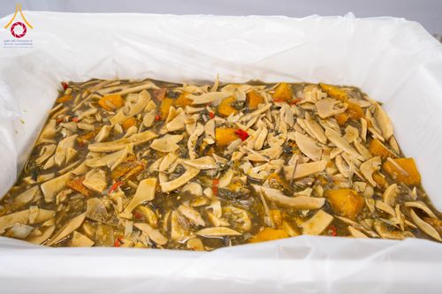 ภาพ No.301866:วันที่ 24 มกราคม พ.ศ. 2569 พิธีถวายภัตตาหารเป็นสังฆทาน แด่พระธรรมยาตรา ณ อนุสรณ์สถานบางปลา วัดบางปลา อำเภอบางเลน จังหวัดนครปฐม ในโครงการธรรมยาตรา กตัญญูบูชา มหาปูชนียาจารย์ พระมงคลเทพมุนี(สด จนฺทสโร) พระผู้ปราบมาร อนุสรณ์สถาน 7 แห่ง ปีที่ 14