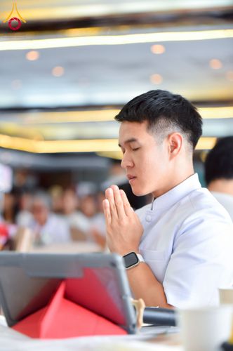 ภาพ No.224831:วันเสาร์ ที่ 10 พฤษภาคม พ.ศ. 2568 วัดพระธรรมกายฮ่องกง จัดพิธีปล่อยปลา บนเรือใหญ่บนอ่าวฮ่องกง และจัดพิธีถวายมหาสังฆทานกลางทะเล ประจำปี 2568 เนื่องในสัปดาห์วิสาขบูชาโลก