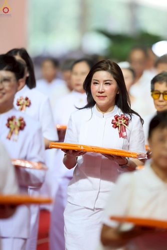 ภาพ No.251546:วันที่ 10 ตุลาคม พ.ศ. 2568 พิธีทอดผ้าป่าสมทบกฐินวัดพระธรรมกาย และสมทบกฐิน 30,000 กว่าวัดทั่วประเทศ ครั้งที่ 3 ณ สภาธรรมกายสากล วัดพระธรรมกาย