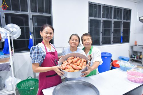 ภาพ No.155974:โครงการ อุบาสกแก้ว อุบาสิกาแก้ว รุ่นที่ 2 ตัวแทนทอดกฐินสามัคคีทั่วไทย 30,000 วัด ระหว่างวันที่ 13-15 กันยายน พ.ศ. 2567 ณ ศูนย์ปฏิบัติธรรมจันทบุรี จ.จันทบุรี