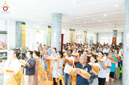 ภาพ No.251390:วันที่ 11 ตุลาคม พ.ศ. 2568 พิธีทอดกฐินสามัคคีทั่วไทย 30,000 วัด โดยคณะศิษยานุศิษย์ บูชาธรรม 81 ปี หลวงพ่อธัมมชโย ณ วัดท่ามะยม นครราชสีมา