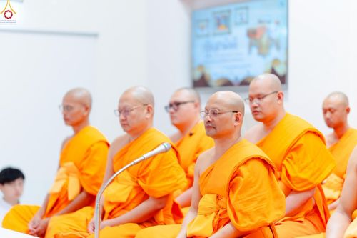 ภาพ No.260664:วันอาทิตย์ที่ 19 ตุลาคม พ.ศ. 2568 พิธีทอดกฐิน วัดพระธรรมกายสตอกโฮล์ม ประเทศสวีเดน 