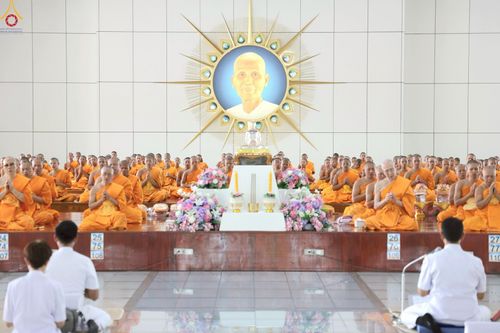 ภาพ No.228799:วันที่ 24 พฤษภาคม และ วันที่ 14 มิถุนายน พ.ศ.2568 พิธีถวายภัตตาหารเมนูสวรรค์ เพื่อการบรรลุธรรม ณ หอฉันคุณยายอาจารย์ฯ วัดพระธรรมกาย