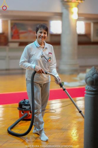 ภาพ No.151580:คณะสงฆ์และสาธุชน วัดพระธรรมกายลอนดอน ได้จัดปฎิบัติธรรมบูชาธรรม 80 ปี หลวงพ่อธัมมชโย เนื่องในวันธรรมชัย ระหว่างวันที่ 24-27 สิงหาคม พ.ศ. 2567