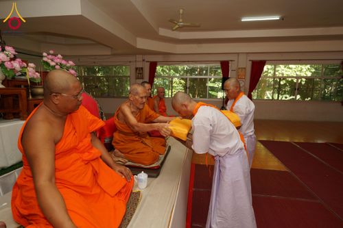 ภาพ No.179929:พิธีบรรพชาสามเณรและอุปสมบท โครงการบรรพชาอุปสมบทหมู่บูชาธรรมมหาปูชนียจารย์ ณ วัดพระธาตุจอมทอง และ วัดพระธาตุศรีโคมคำ อ.เมือง จ.พะเยา วันอังคารที่ ๓ ธันวาคม พ.ศ. ๒๕๖๗