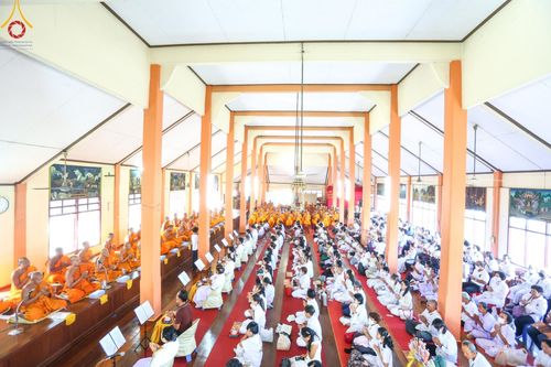 ภาพ No.200367:พิธีทอดผ้าป่าทำนุบำรุงศาสนสถาน ณ วัดผาสุการาม ตำบลบางไทรป่า อำเภอบางเลน จังหวัดนครปฐม ในโครงการธรรมยาตรา กตัญญูบูชา มหาปูชนียาจารย์ พระมงคลเทพมุนี(สด จนฺทสโร) พระผู้ปราบมาร อนุสรณ์สถาน 7 แห่ง ปีที่ 13 วันที่ 22 มกราคม พ.ศ. 2568