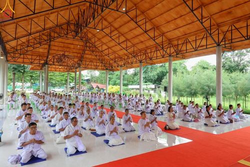 ภาพ No.155642:โครงการ อุบาสกแก้ว อุบาสิกาแก้ว รุ่นที่ 2 ตัวแทนทอดกฐินสามัคคีทั่วไทย 30,000 วัด ระหว่างวันที่ 13-15 กันยายน พ.ศ. 2567 ณ ศูนย์ปฏิบัติธรรมหนองบัวลำภู