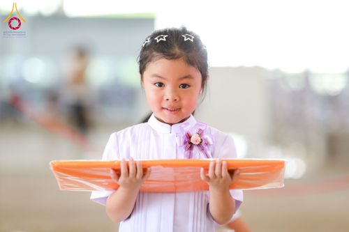 ภาพ No.134291:พิธีทอดผ้าป่าสมทบ มหาสังฆทาน 10,000 วัด ทั่วไทย วันอาทิตย์ต้นเดือนที่ 7 เมษายน พ.ศ.2567 ณ ห้องแก้วสารพัดนึก 1 สภาธรรมกายสากล  วัดพระธรรมกาย จ.ปทุมธานี