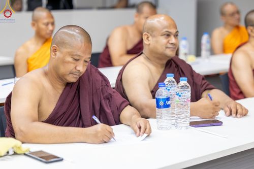 ภาพ No.63411:การสัมมนา World Peace Inner Peace : Lord Buddha 's Social Doctrine to resolve Global Issues ณ อาคาร 100 ปี คุณยายอาจารย์ฯ วัดพระธรรมกาย วันพฤหัสบดี ที่ 25 เมษายน พ.ศ. 2567